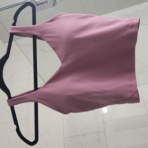 Lululemon cropped tank top